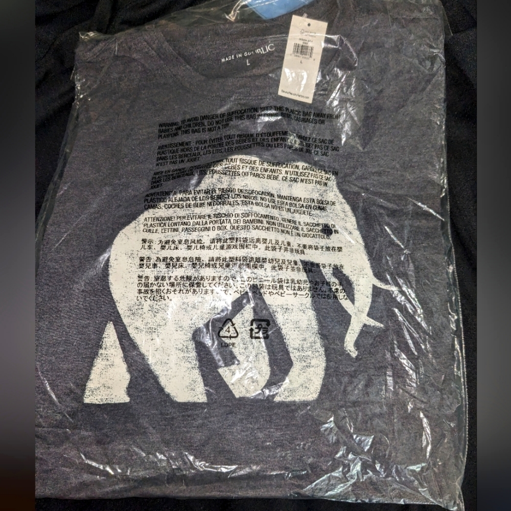 Banana Republic Logo Tee NWT